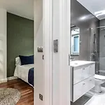 Piso De Diseño Junto Al Casco Viejo