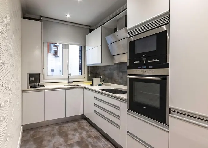 Piso De Diseno Junto Al Casco Viejo Apartament *